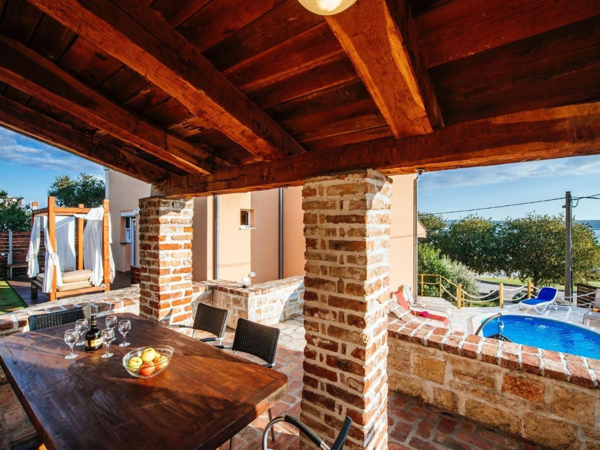 Splendid Holiday Home In Jasenice Maslenica Zewnętrze zdjęcie